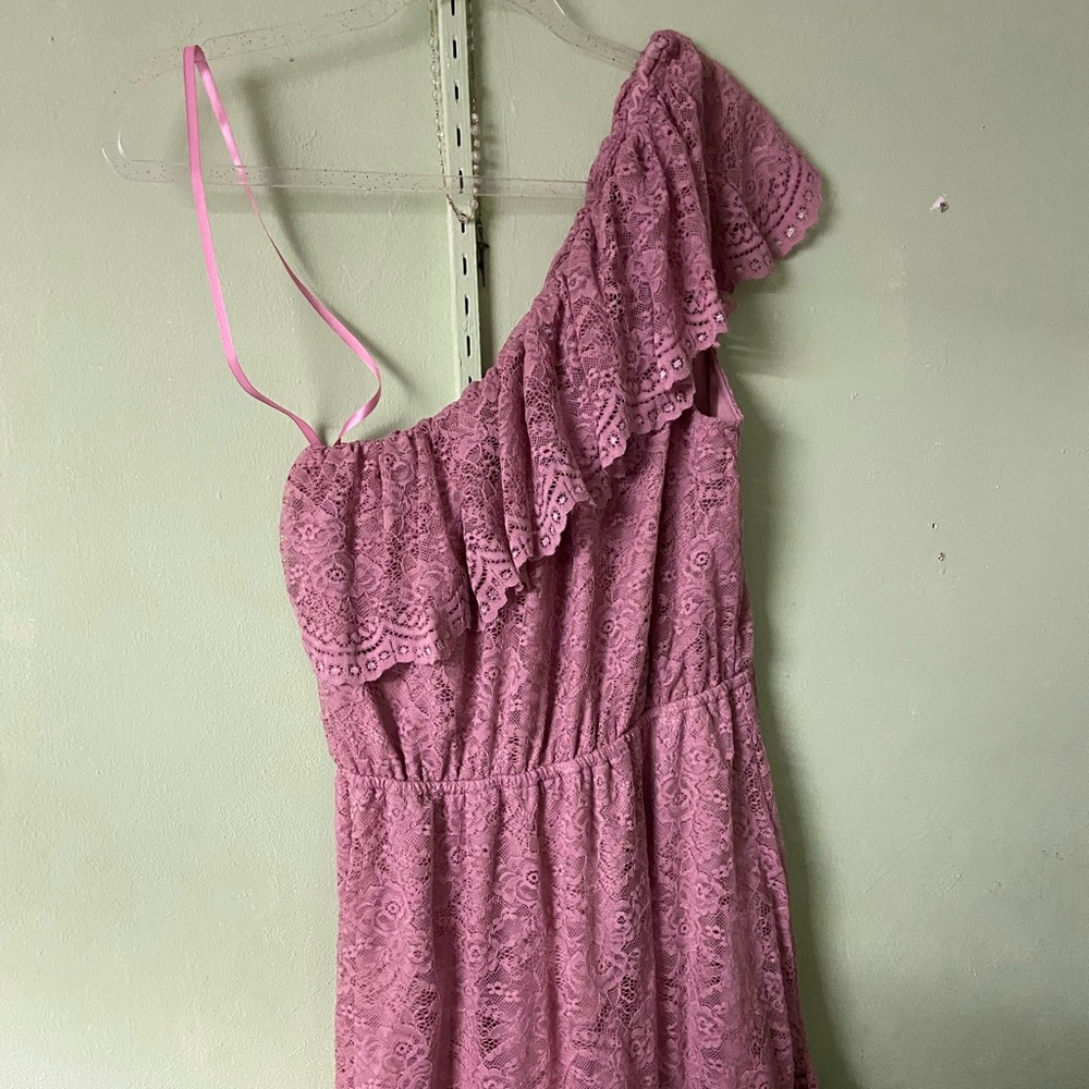 Fit large to extra-large